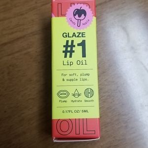 Glaze #1 lip oil NIB